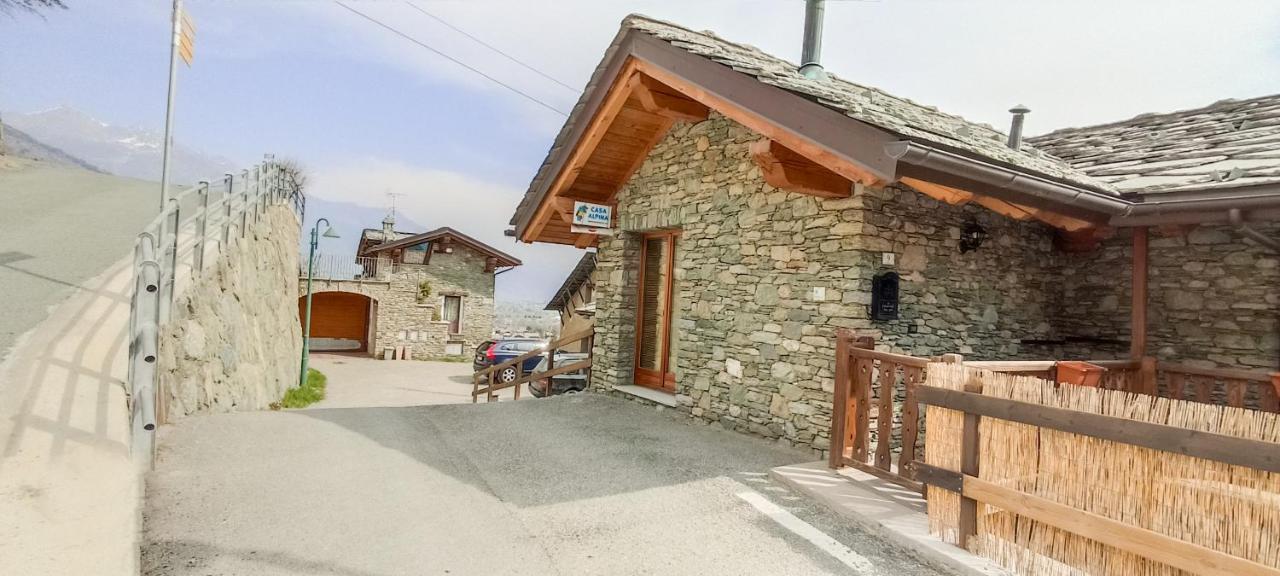 Casa Alpina - Sarre Apartamento Aosta Exterior foto