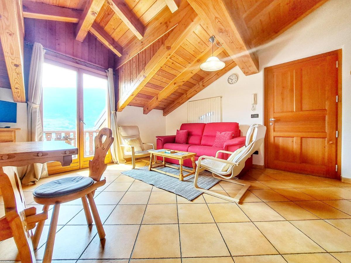 Casa Alpina - Sarre Apartamento Aosta Exterior foto